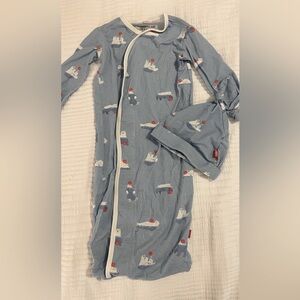 Magnetic Me modal magnetic cozy sleeper gown + hat set; NB; EUC (Like New)